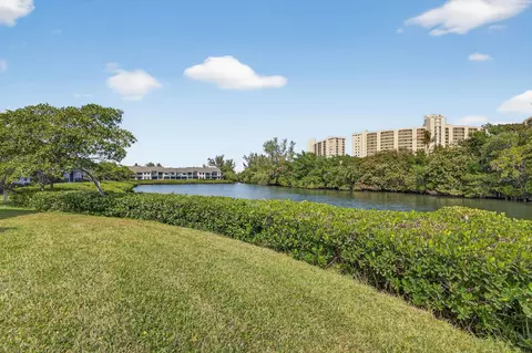 2101 Fairway Dr S, Jupiter, FL 33477 photo 32