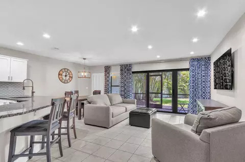 1605 S Us Highway 1 #106V5, Jupiter, FL 33477