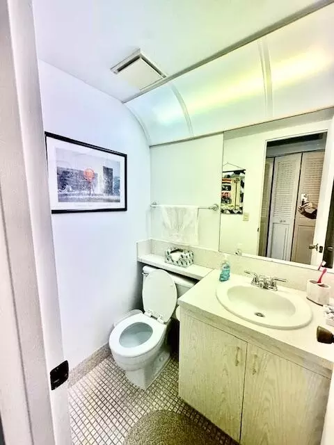 4091 Cornwall E, Boca Raton, FL 33434 photo 8