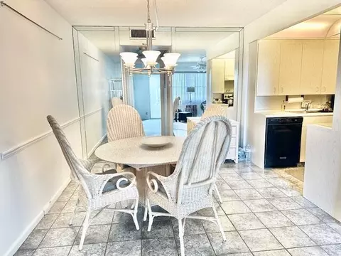 4091 Cornwall E, Boca Raton, FL 33434 photo 6