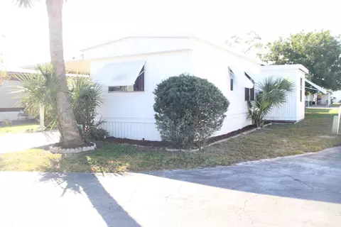 58009 Bahama Bay, Boynton Beach, FL 33436