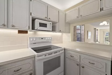 2600 SE Ocean Blvd #AA2, Stuart, FL 34996 photo 6