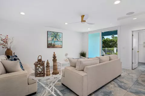 107 Desota St, Hutchinson Island, FL 34949