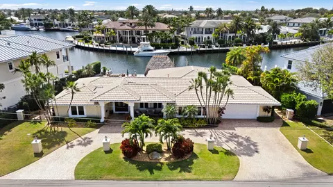 2600 NE 33rd St, Lighthouse Point, FL 33064