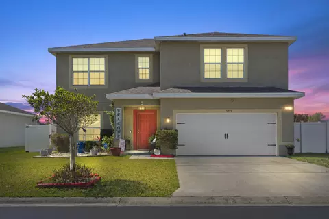 5255 Oakland Lake Cir, Fort Pierce, FL 34951