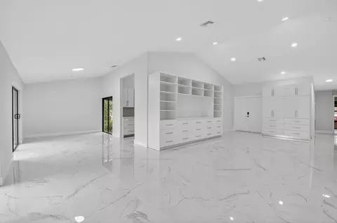 6545 Las Flores Dr, Boca Raton, FL 33433