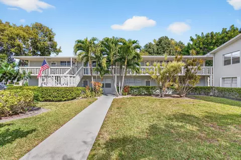 247 Ventnor R, Deerfield Beach, FL 33442