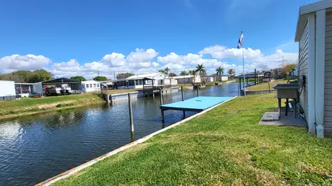 1054 21st St, Okeechobee, FL 34974 photo 5