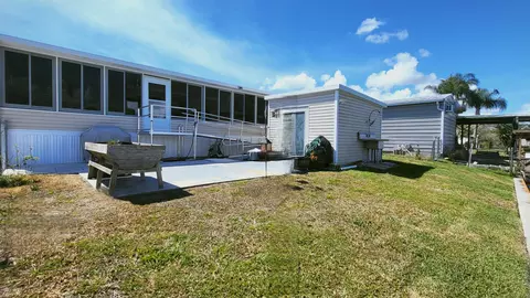 1054 21st St, Okeechobee, FL 34974 photo 8