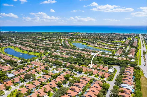 125 Harbourside Cir, Jupiter, FL 33477