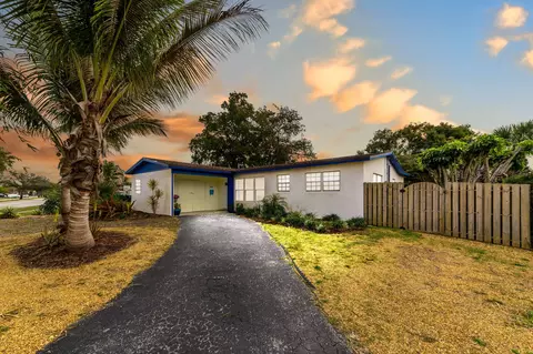 6260 NW 19th St, Sunrise, FL 33313