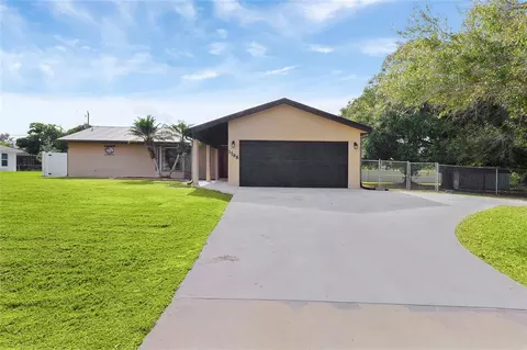 1798 SW Del Rio Blvd, Port Saint Lucie, FL 34953