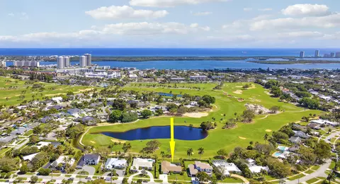 856 Country Club Dr, North Palm Beach, FL 33408