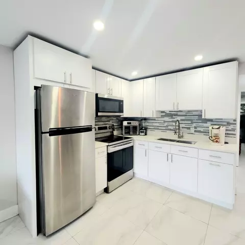 167 Sussex I, West Palm Beach, FL 33417