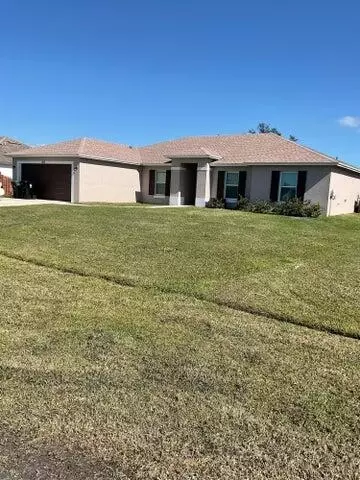 1931 SW Gemini Ln, Port Saint Lucie, FL 34984