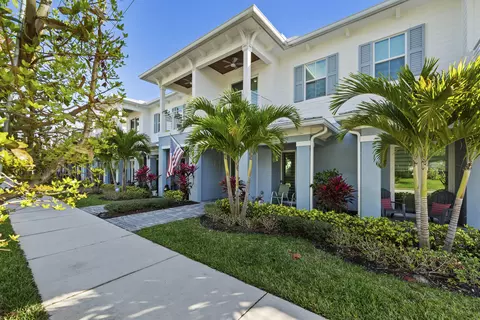 Exterior - 4692 SE Manatee Way, Stuart, FL 34997 photo 1 of 5