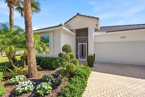 2737 Clipper Cir, West Palm Beach, FL 33411