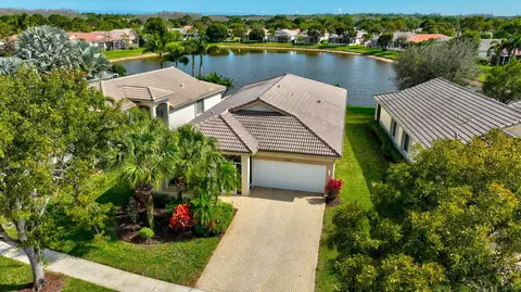 2707 Clipper Cir, West Palm Beach, FL 33411