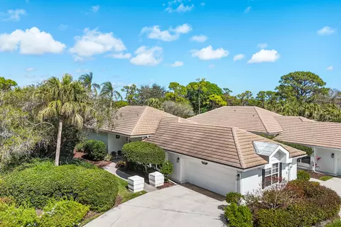 2201 NW Seagrass Dr, Palm City, FL 34990