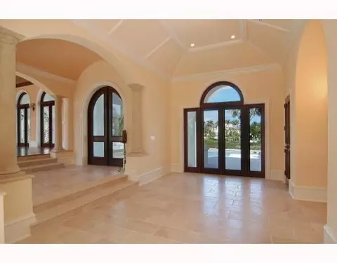 6976 SE Harbor Cir, Stuart, FL 34996 photo 1
