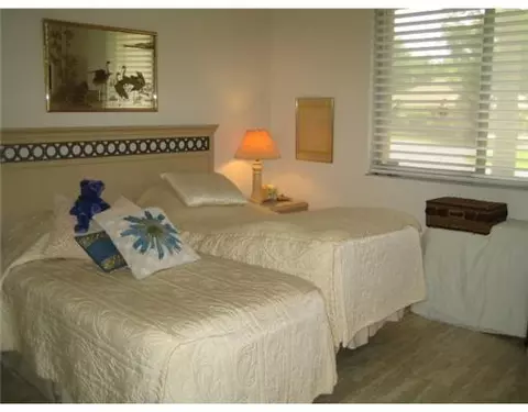 4995 Pine Tree Dr, Boynton Beach, FL 33436 photo 7