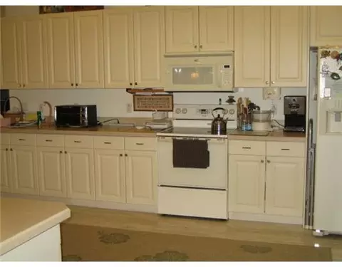 4995 Pine Tree Dr, Boynton Beach, FL 33436 photo 4