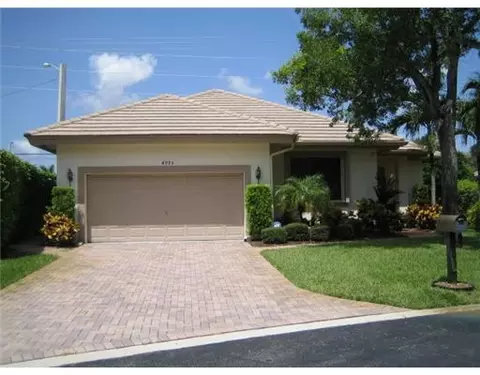 4995 Pine Tree Dr, Boynton Beach, FL 33436 photo 1