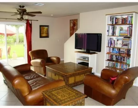 4844 SE Duval Dr, Stuart, FL 34997 photo 4