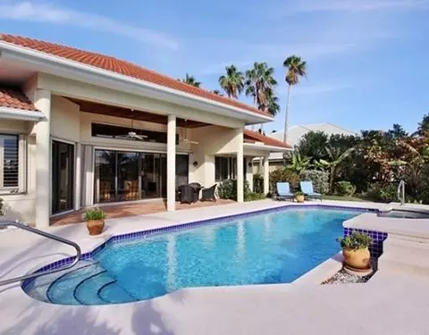 6977 SE Harbor Cir, Stuart, FL 34996 photo 8