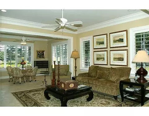 445 Red Hawk Dr, Jupiter, FL 33477 photo 4