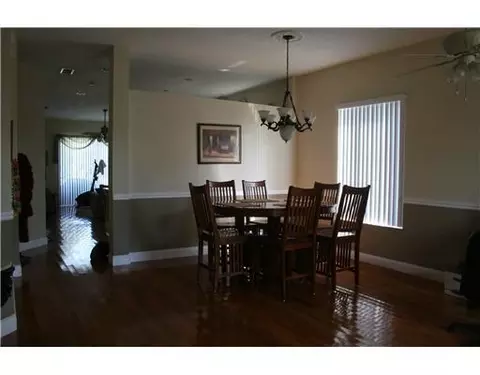 2539 SE Springtree Pl, Stuart, FL 34997 photo 4