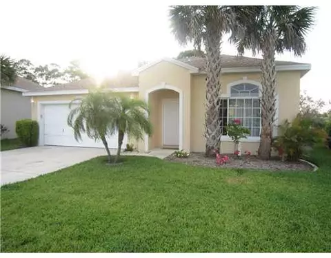 4675 SE Winter Haven Ct, Stuart, FL 34997 photo 1