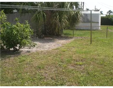 4701 SEdison Ave, Stuart, FL 34997 photo 7