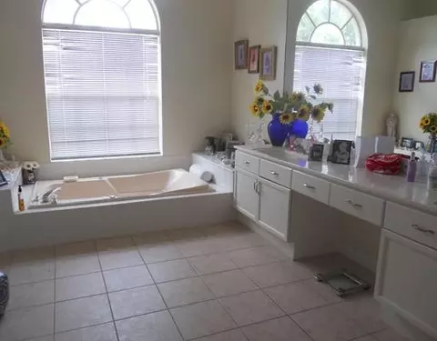 107 Pegasus Dr, Jupiter, FL 33477 photo 13