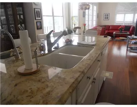 107 Pegasus Dr, Jupiter, FL 33477 photo 4