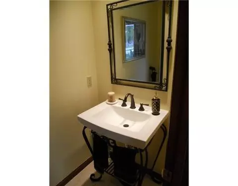 4214 SE Centerboard Ln, Stuart, FL 34997 photo 4