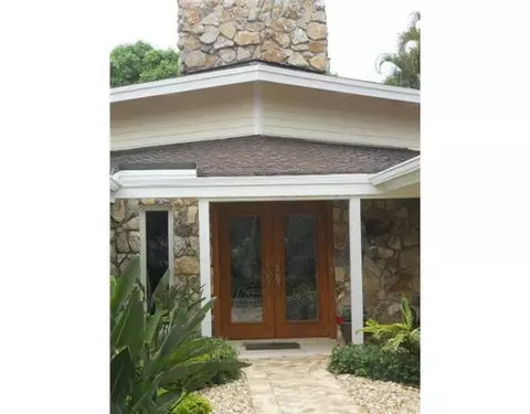 4214 SE Centerboard Ln, Stuart, FL 34997 photo 2