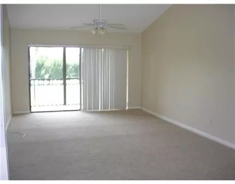 202 Pinecrest Cir #C, Jupiter, FL 33458 photo 3