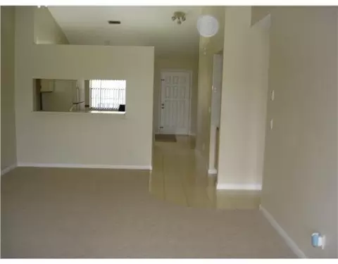202 Pinecrest Cir #C, Jupiter, FL 33458 photo 4