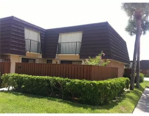 2031 20th Ct, Jupiter, FL 33477 photo 3
