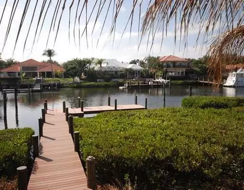 155 Commodore Dr, Jupiter, FL 33477 photo 3