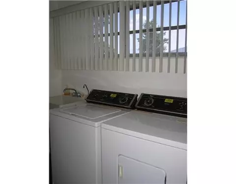 4350 SE Bayshore Ter, Stuart, FL 34997 photo 9