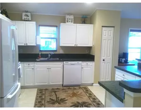 2596 Regency Rd, Stuart, FL 34997 photo 6