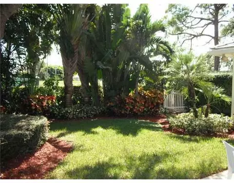 255 Brier Cir, Jupiter, FL 33458 photo 14