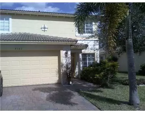 4382 Graham Dr, Stuart, FL 34997 photo 1