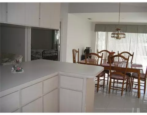 237 Brier Cir, Jupiter, FL 33458 photo 4
