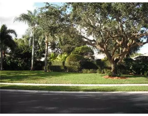 237 Brier Cir, Jupiter, FL 33458 photo 14
