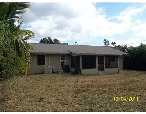 5598 SE Pine Ave, Stuart, FL 34997 photo 10