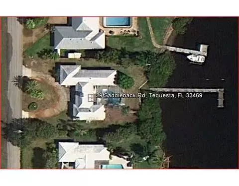 29 Saddleback Rd, Jupiter, FL 33469 photo 2
