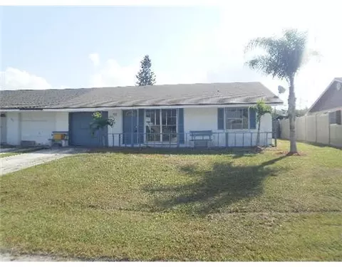 82 SE Keuka Ter, Stuart, FL 34997 photo 1